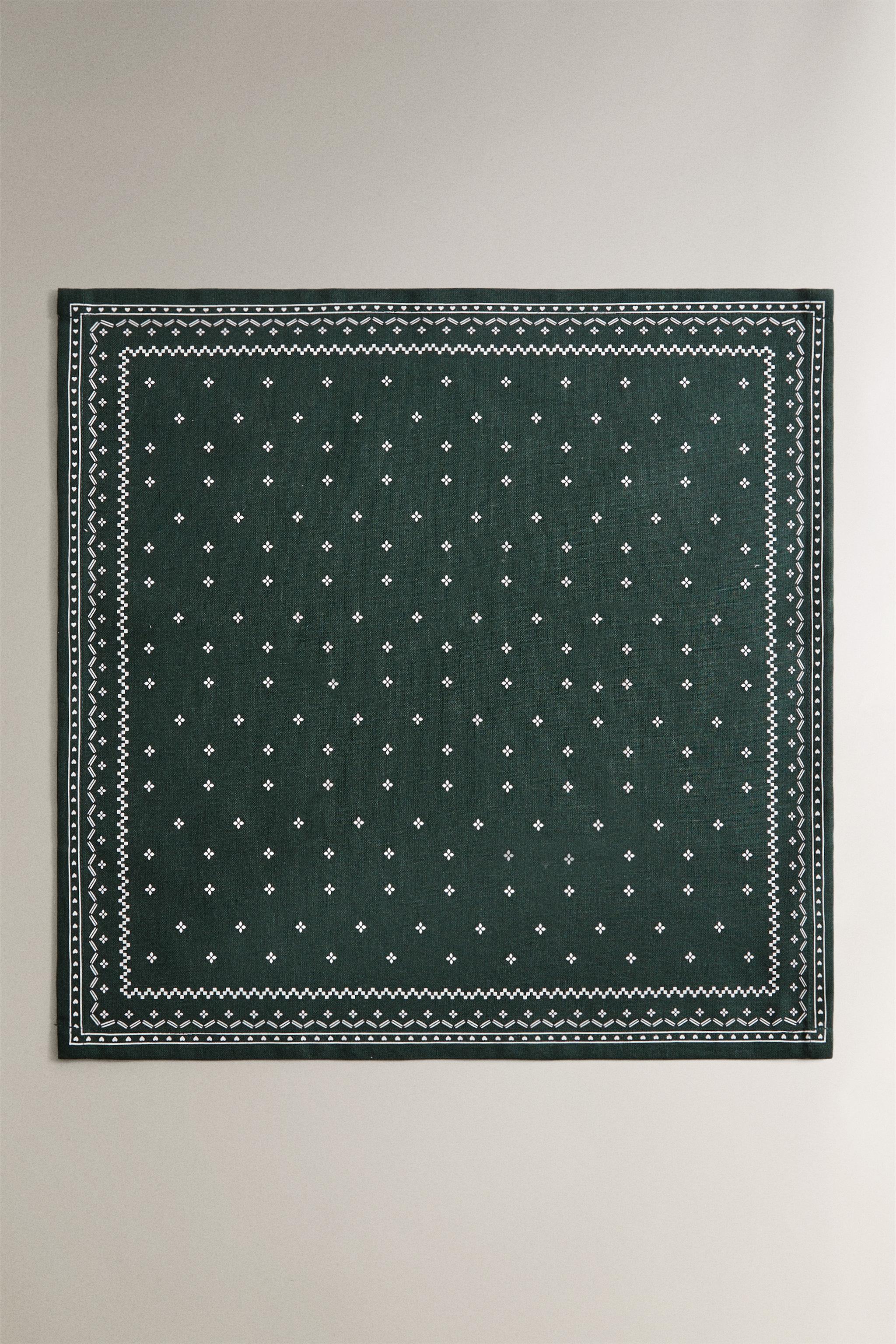 SET OF CHRISTMAS WINTER COTTON NAPKINS (SET 2)